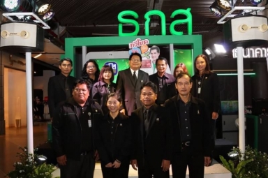 นายพีระวัฒน์ ดวงแก้ว กรรมการ ธ.ก.ส. ร่วมพิธีเปิดงาน Thailand Smart Money สัญจร สุราษฎร์ธานี ณ ลานโปรโมชั่น ชั้น 1 ศูนย์การค้าเซ