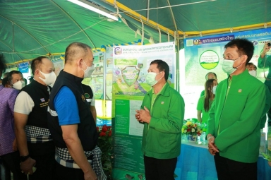 รองประธานกรรมการ ธ.ก.ส. และกรรมการ ธ.ก.ส. ปฏิบัติงานในพื้นที่ จังหวัดอำนาจเจริญ