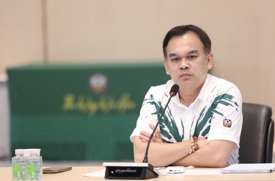 นายฉันทานนท์ วรรณเขจร กรรมการ ธ.ก.ส. ประชุมหารือแนวทางการดำเนินโครงการสินเชื่อดอกเบี้ยคนละครึ่งเพื่อลดต้นทุนการผลิต